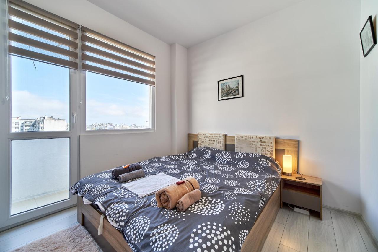 Cozy Apartment With Balcony On The Black Sea- Part Of The Family 'Vicki Apart ヴァルナ エクステリア 写真
